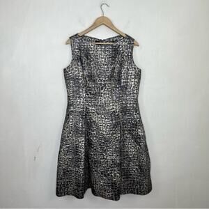 Tom and Linda Platt Animal Print Sleeveless Pleated Cocktail Formal Dress